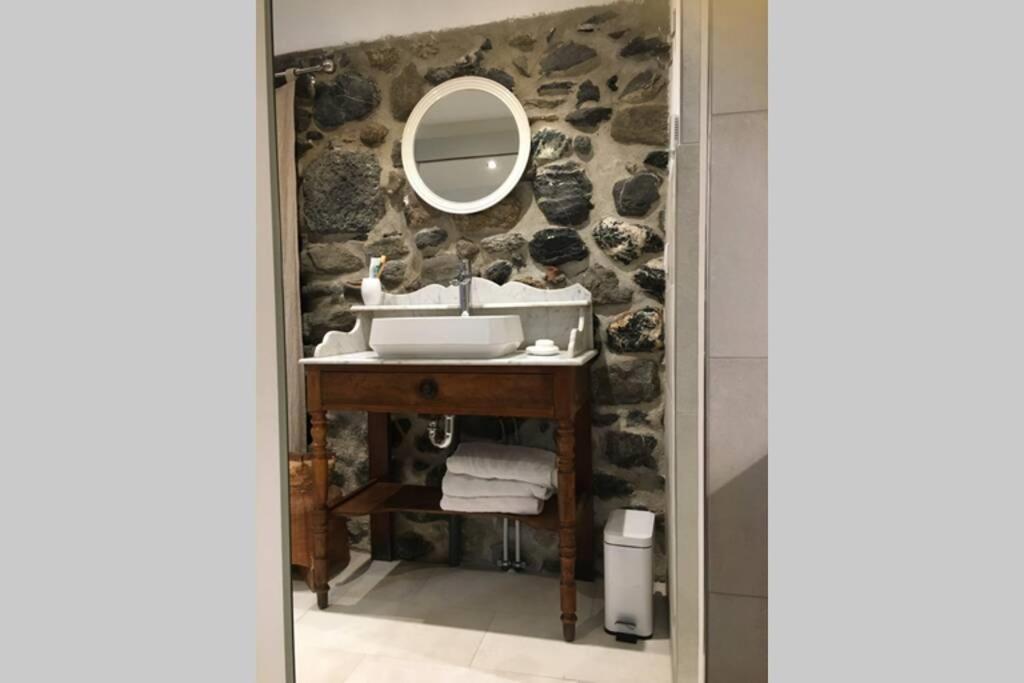 La Maison Laugier Charme, Confort, Authenticite Saint-Étienne-de-Tinée Kültér fotó