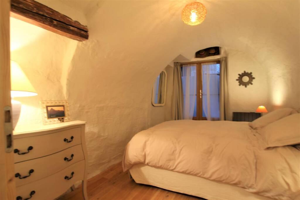 La Maison Laugier Charme, Confort, Authenticite Saint-Étienne-de-Tinée Kültér fotó